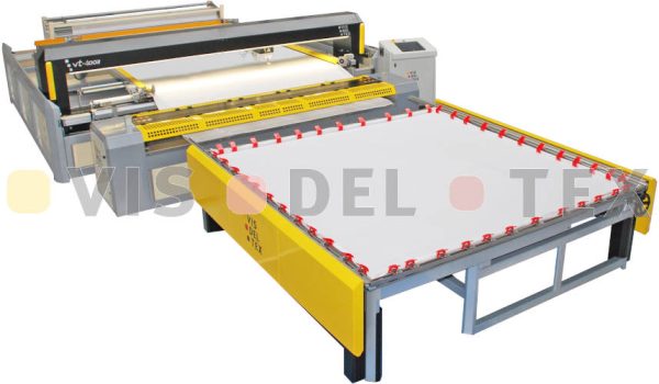 Vista general máquina acolchar Visdeltex VT 4001. Acolchadora de un cabezal de costura para trabajo con marcos intercambiables